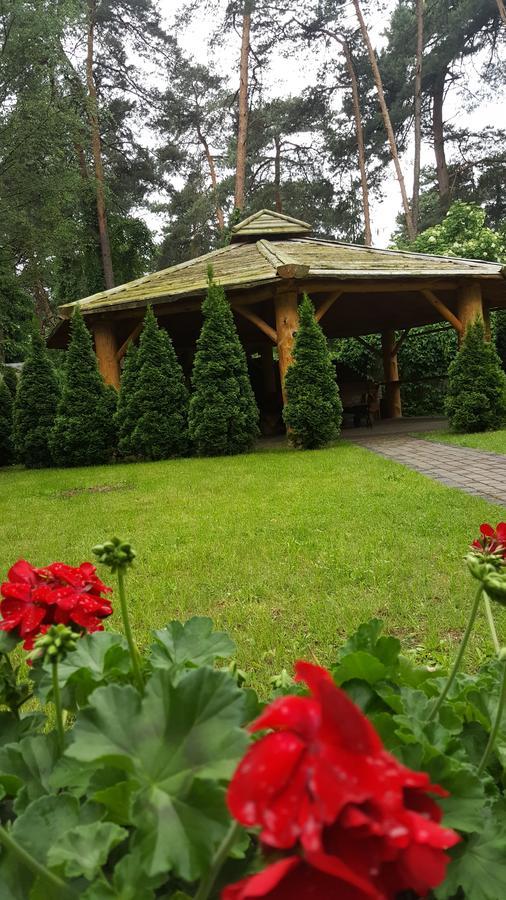 Hotel Graf Łask Eksteriør bilde