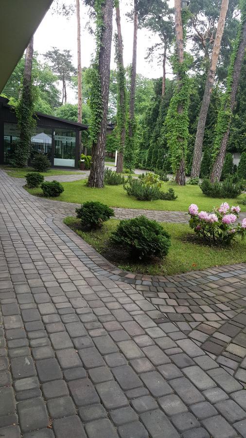 Hotel Graf Łask Eksteriør bilde